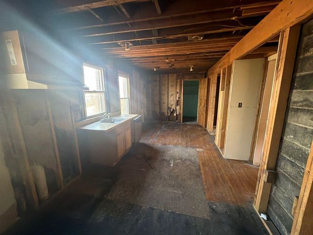 389 Genessee Street, River Rouge, MI 48218