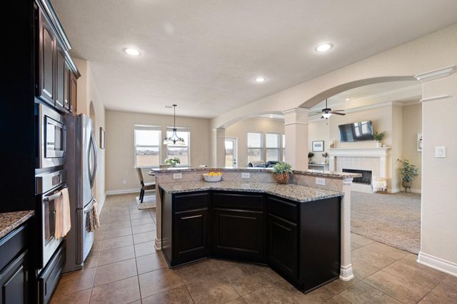 8131 Brinkmeyer Road, Needville, TX 77461