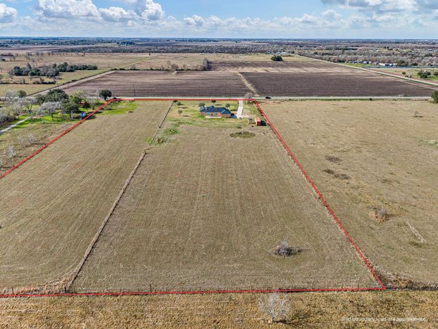 8131 Brinkmeyer Road, Needville, TX 77461