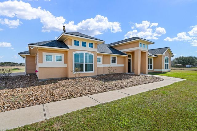 8131 Brinkmeyer Road, Needville, TX 77461