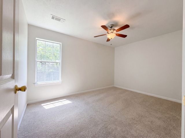 609 Sandy Spring Trl, Madison, TN 37115