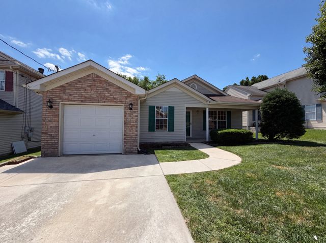 609 Sandy Spring Trl, Madison, TN 37115