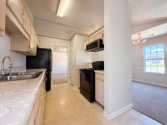 609 Sandy Spring Trl, Madison, TN 37115