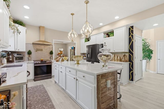 6054 Easy Lane, Indianapolis, IN 46259