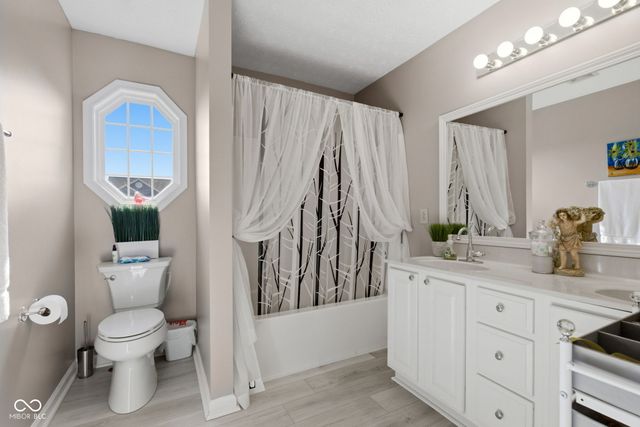 6054 Easy Lane, Indianapolis, IN 46259