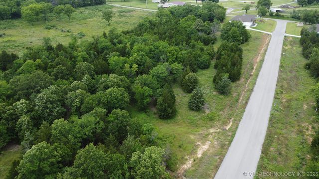 591 S Reagan Avenue, Kellyville, OK 74039