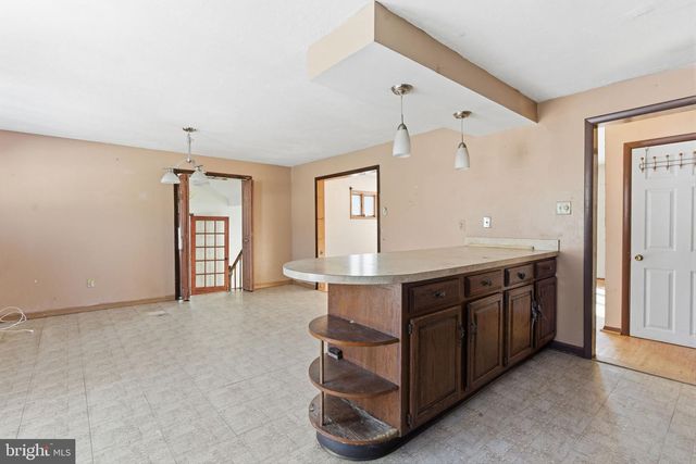 1057 BRIDGE RD, Bensalem, PA 19020