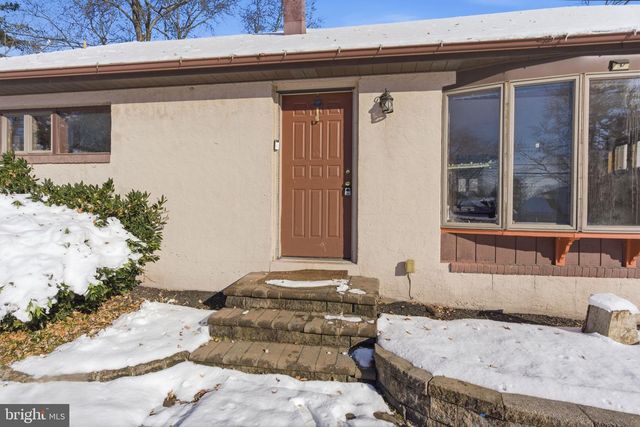 1057 BRIDGE RD, Bensalem, PA 19020