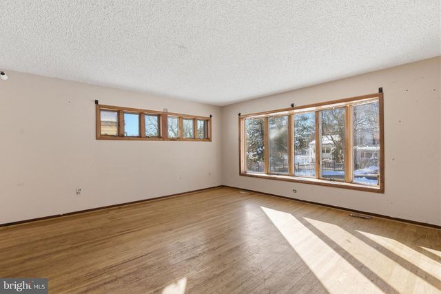 1057 BRIDGE RD, Bensalem, PA 19020