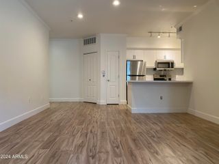 1701 E COLTER Street 215, Phoenix, AZ 85016