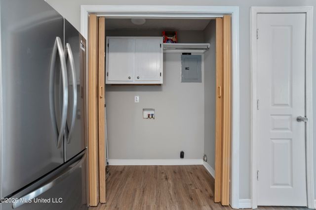 9021 W Simmons Circle, Ocean Springs, MS 39564