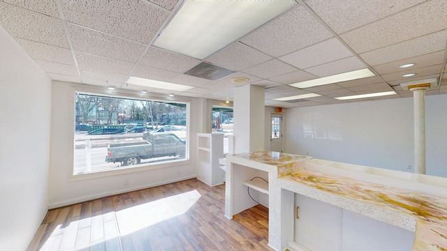 807 Boylston St, Brookline, MA 02467