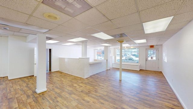 807 Boylston St, Brookline, MA 02467