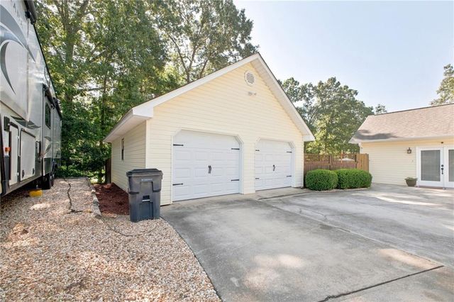97 Oak Hill Drive, Rockmart, GA 30153