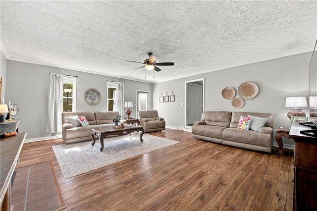 97 Oak Hill Drive, Rockmart, GA 30153