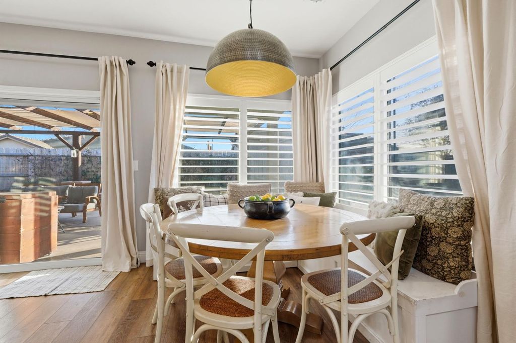 Image 27 of property listing at 1483 Atlantic Avenue, Lemoore, CA 93245