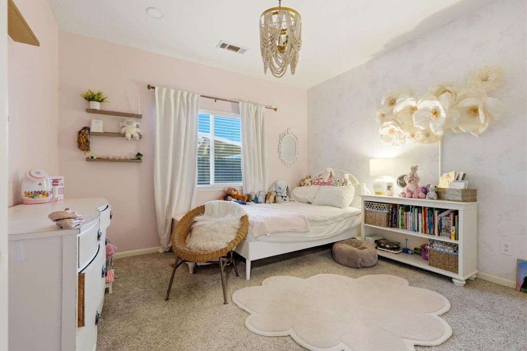 Image 36 of property listing at 1483 Atlantic Avenue, Lemoore, CA 93245