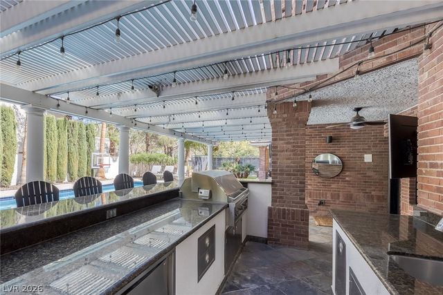 2239 Chatsworth Court, Henderson, NV 89074