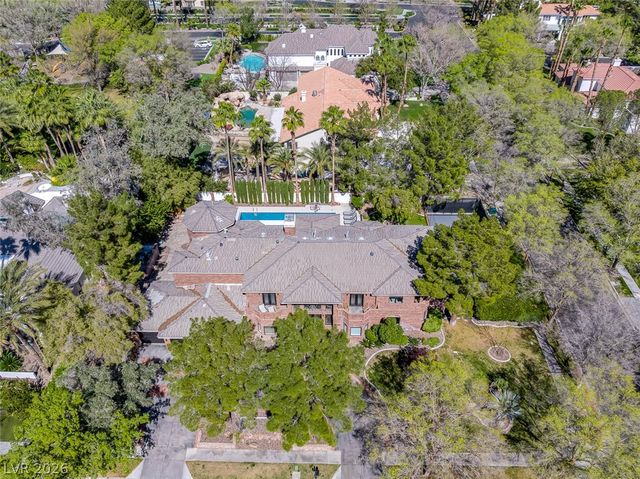 2239 Chatsworth Court, Henderson, NV 89074