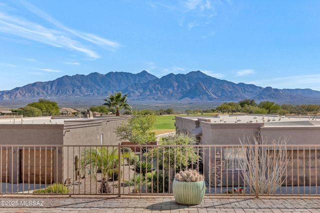 5829 S Waynes Way, Green Valley, AZ 85622