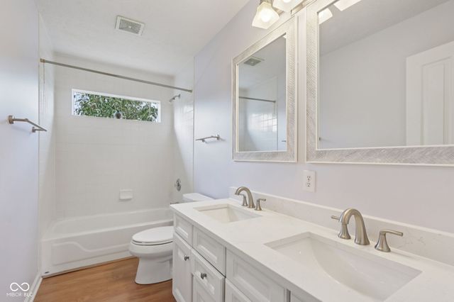 15414 Alexandria Court, Westfield, IN 46074