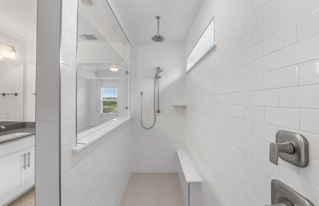 140 Inlet LN, Leander, TX 78641