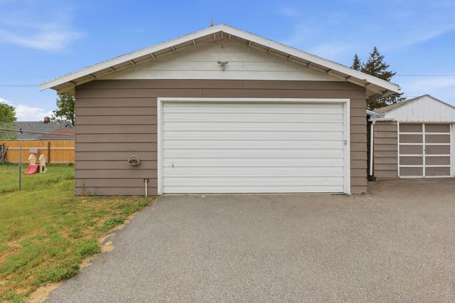 5619 N Regal St, Spokane, WA 99208