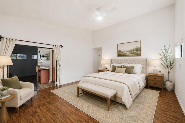 10949 NW 1st Manor, Coral Springs, FL 33071