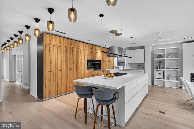 5801 POTOMAC AVE NW, Washington, DC 20016