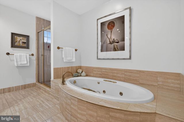 5801 POTOMAC AVE NW, Washington, DC 20016