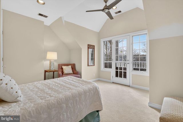 5801 POTOMAC AVE NW, Washington, DC 20016