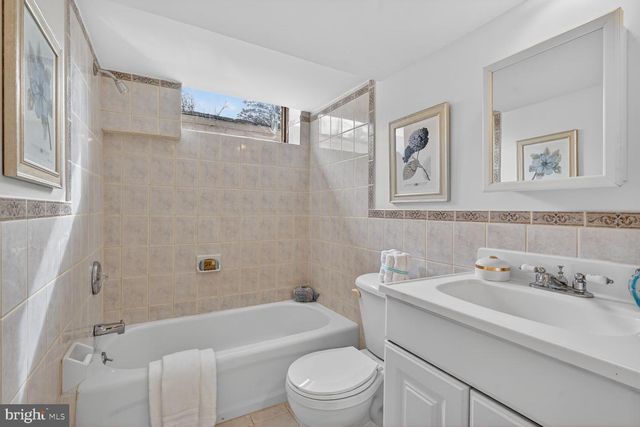 5801 POTOMAC AVE NW, Washington, DC 20016