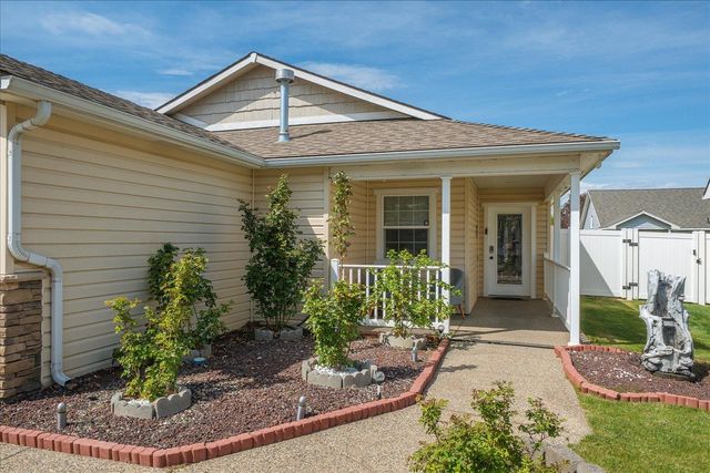 1515 E Beacon Ln, Spokane, WA 99217