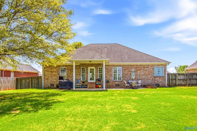 25833 Iron Gate Drive, Madison, AL 35756