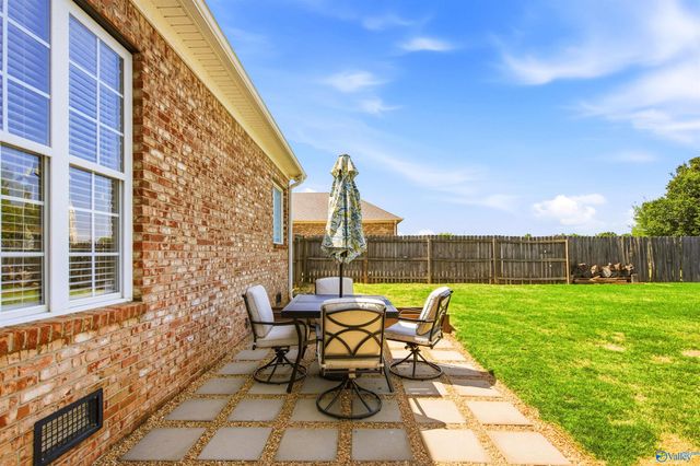 25833 Iron Gate Drive, Madison, AL 35756