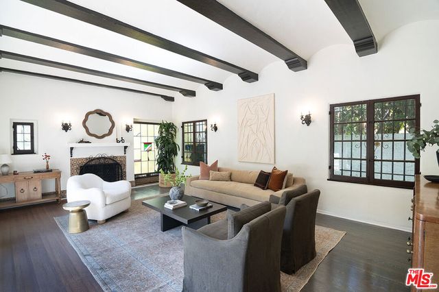 120 S Fuller Avenue, Los Angeles, CA 90036