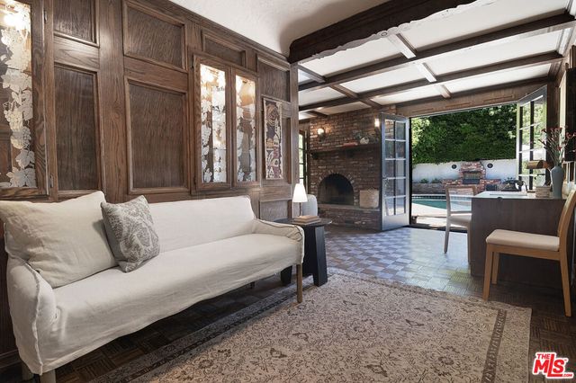 120 S Fuller Avenue, Los Angeles, CA 90036