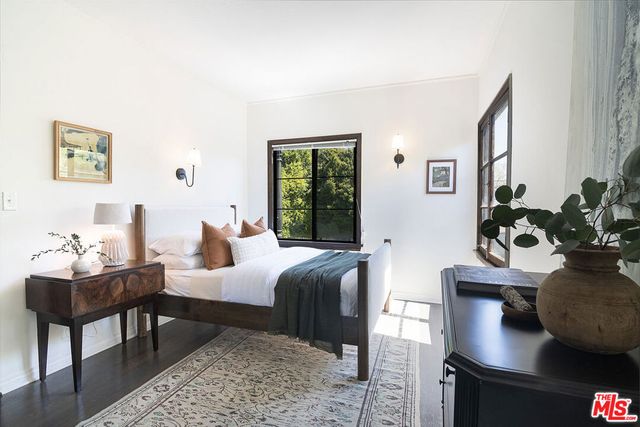 120 S Fuller Avenue, Los Angeles, CA 90036