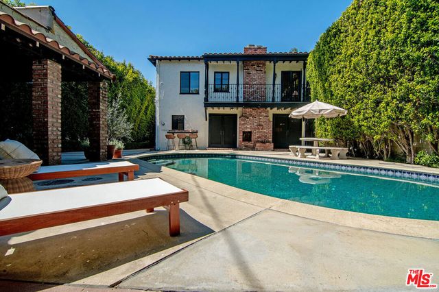 120 S Fuller Avenue, Los Angeles, CA 90036