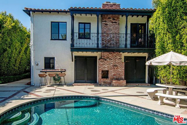 120 S Fuller Avenue, Los Angeles, CA 90036