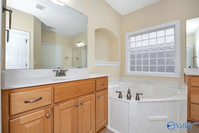 29863 Thunderpaw Drive, Harvest, AL 35749