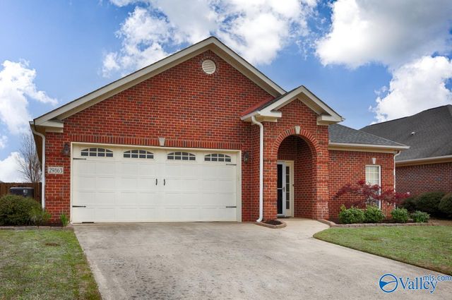 29863 Thunderpaw Drive, Harvest, AL 35749