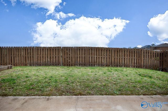 29863 Thunderpaw Drive, Harvest, AL 35749