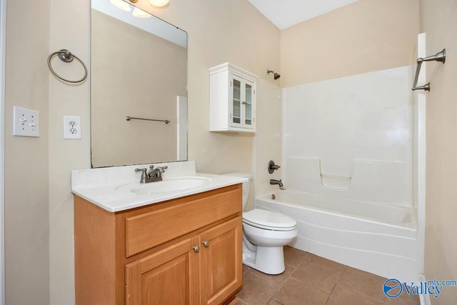 29863 Thunderpaw Drive, Harvest, AL 35749