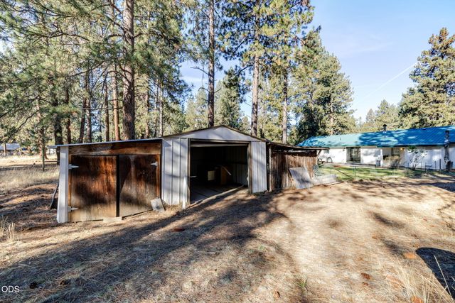 19487 Baker Road, Bend, OR 97702