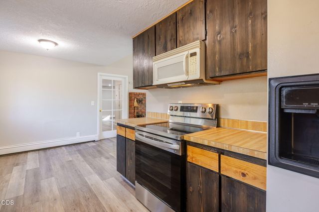 19487 Baker Road, Bend, OR 97702