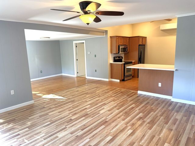 10 Metropolitan Ave, Ashland, MA 01721