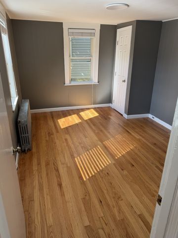 10 Metropolitan Ave, Ashland, MA 01721