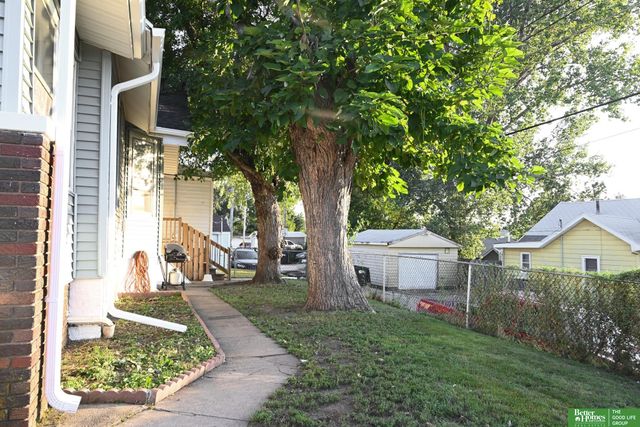 1911 W Street, Omaha, NE 68107