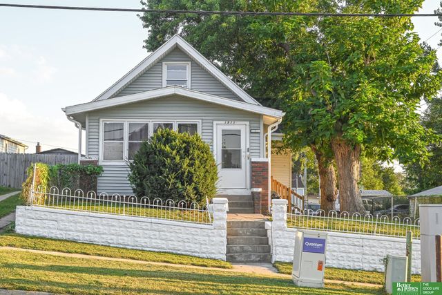 1911 W Street, Omaha, NE 68107